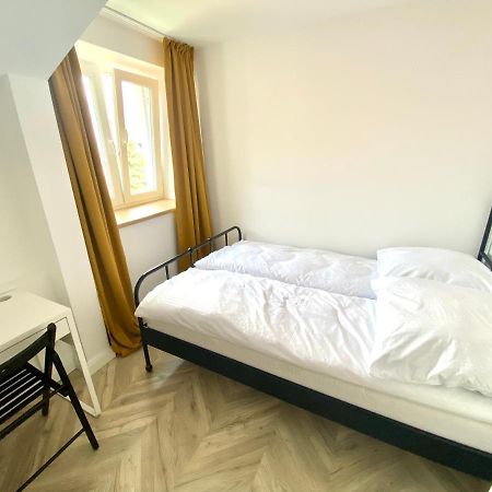 Apartament Sanok-Z Widokiem Na Rynek I Tarasem Екстер'єр фото
