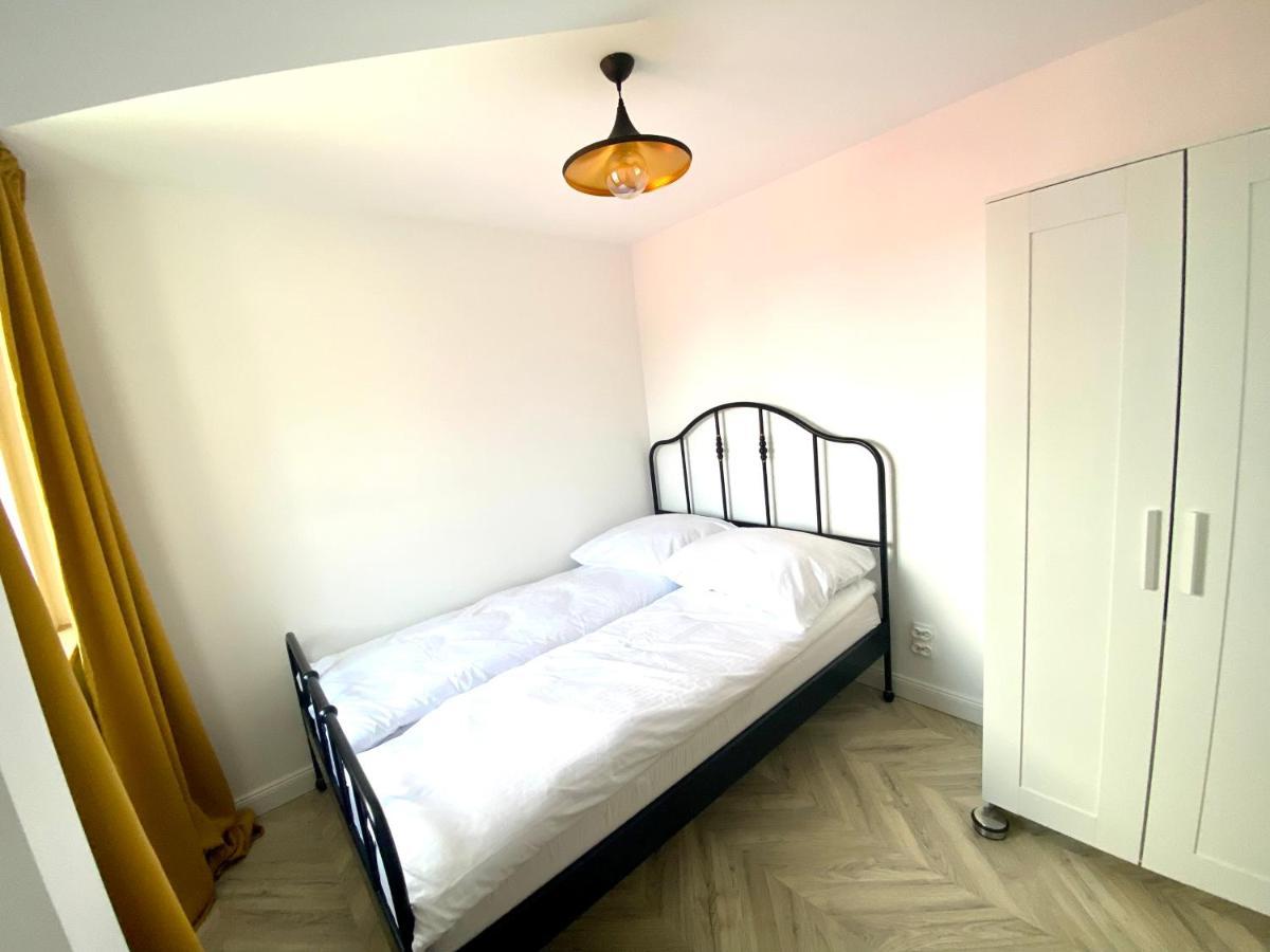 Apartament Sanok-Z Widokiem Na Rynek I Tarasem Екстер'єр фото